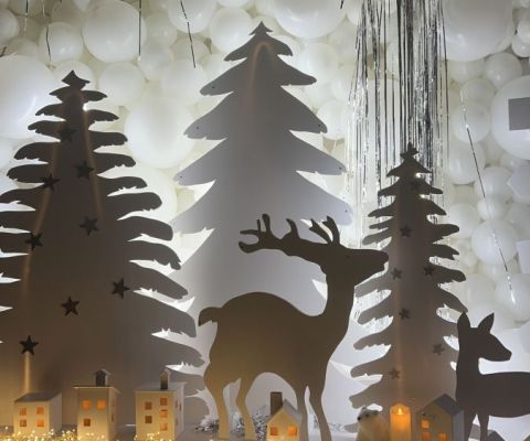 White_Woods-2300AED-4m